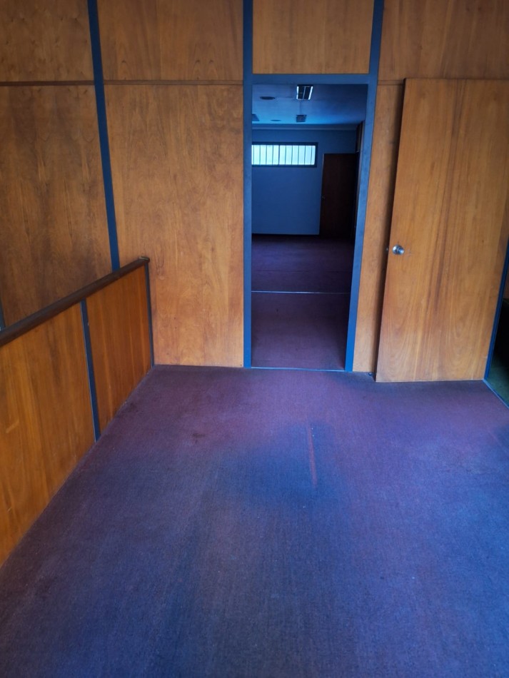 ADMINISTRACIONES Y MANDATOS - VENDE OFICINAS