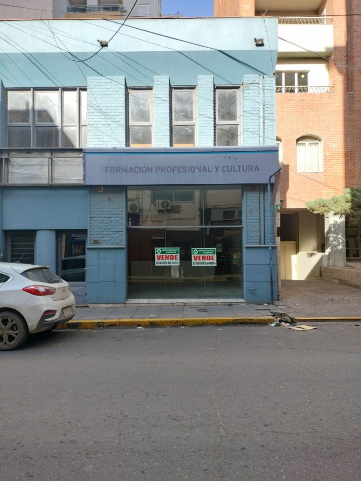 ADMINISTRACIONES Y MANDATOS - VENDE OFICINAS