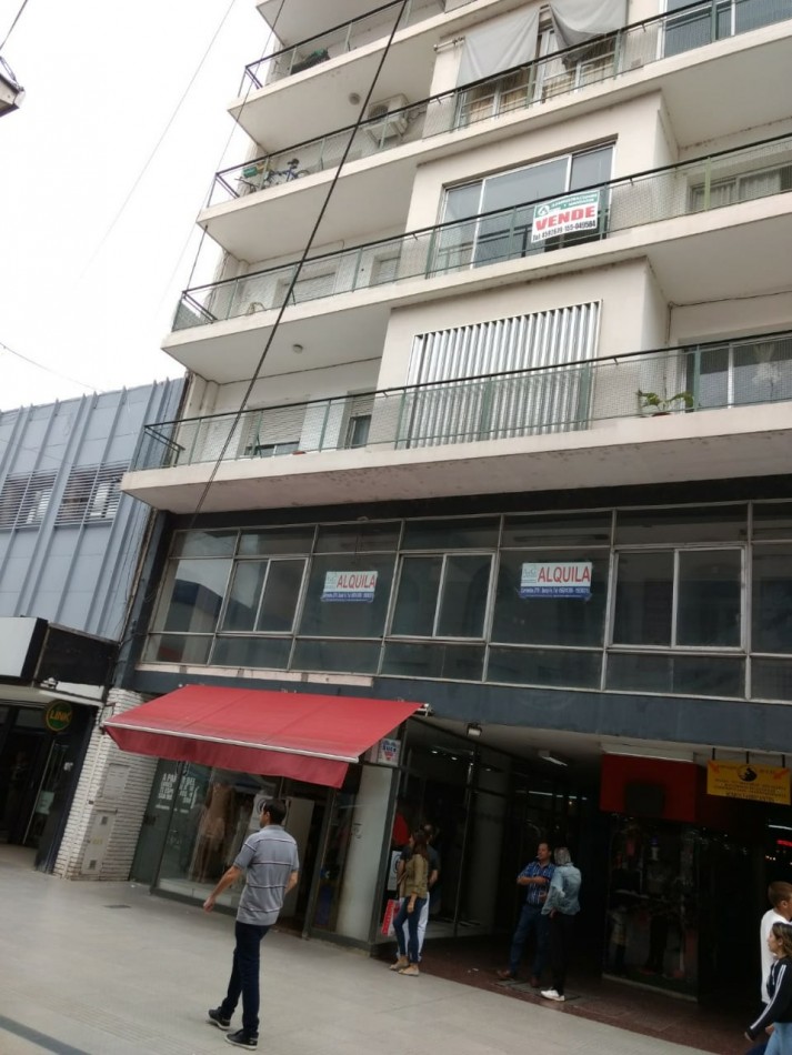 ADMINISTRACIONES Y MANDATOS - VENDE - 2 DORMITORIOS