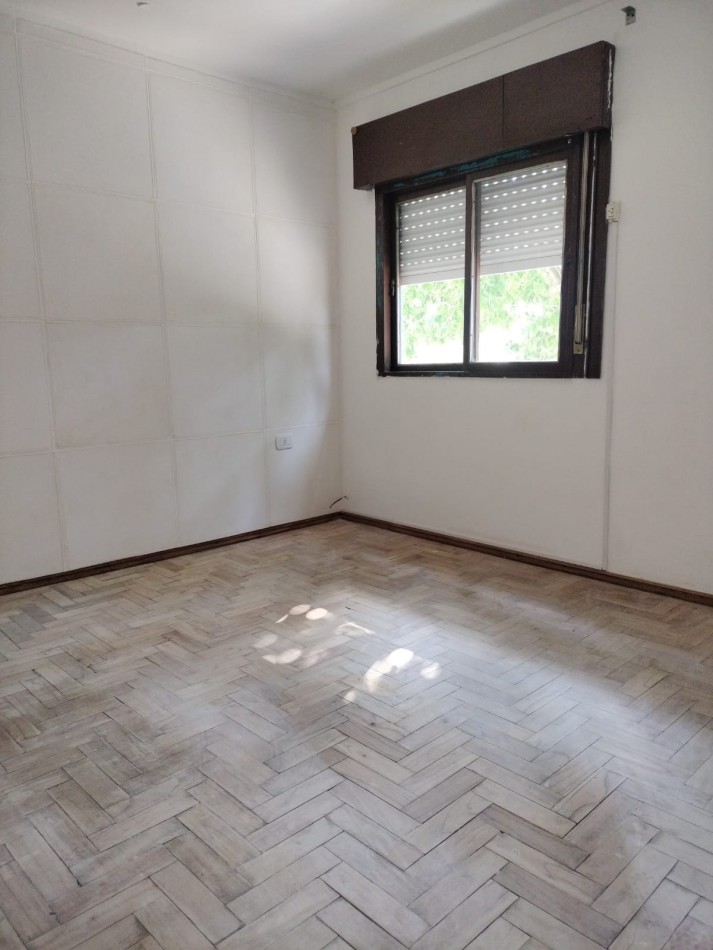 ADMINISTRACIONES Y MANDATOS - ALQUILA - PLANTA ALTA - 2 DORMIT