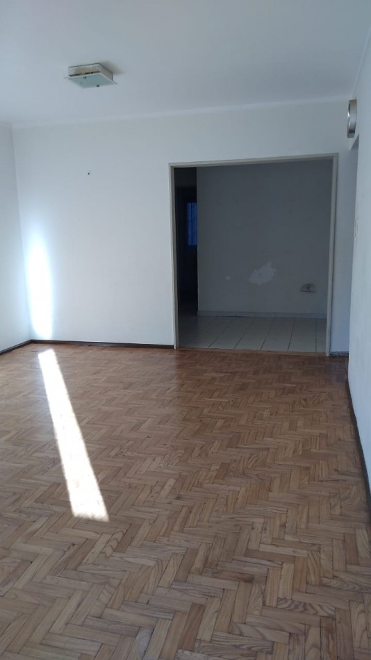 ADMINISTRACIONES Y MANDATOS - VENDE - 