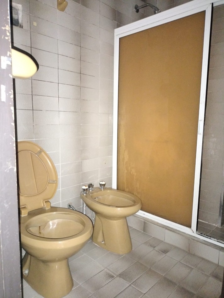 ADMINISTRACIONES Y MANDATOS - VENDE - 3 DORMIT