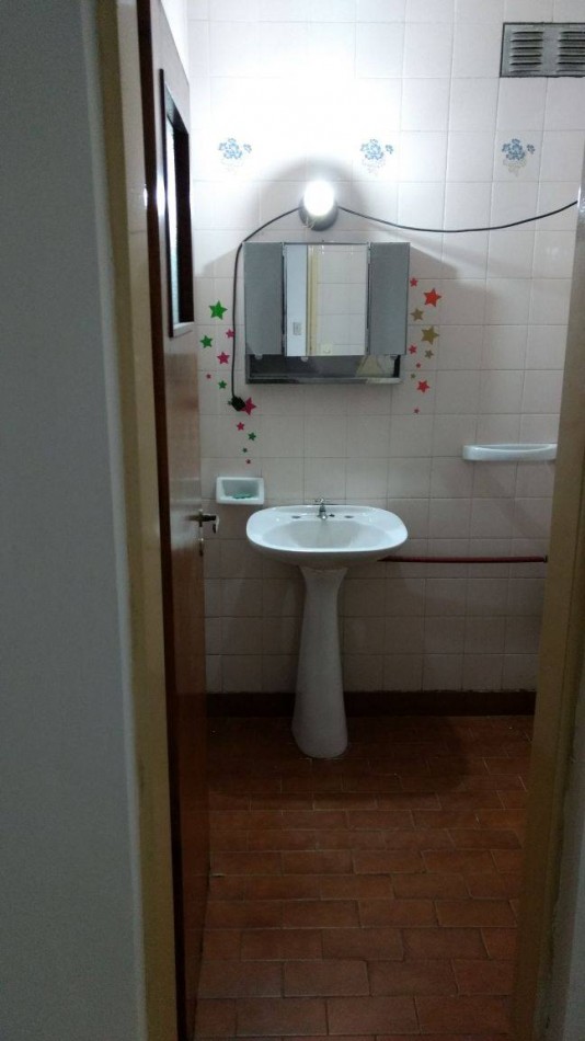 ADMINISTRACIONES Y MANDATOS - ALQUILA - LOCAL COMERCIAL