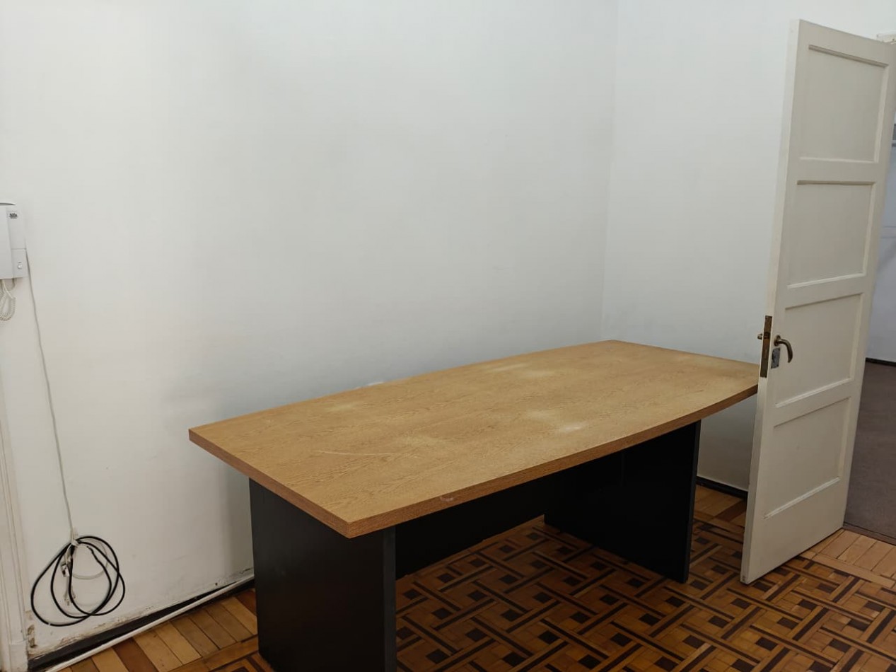 ADMINISTRACIONES Y MANDATOS - ALQUILA - OFICINAS