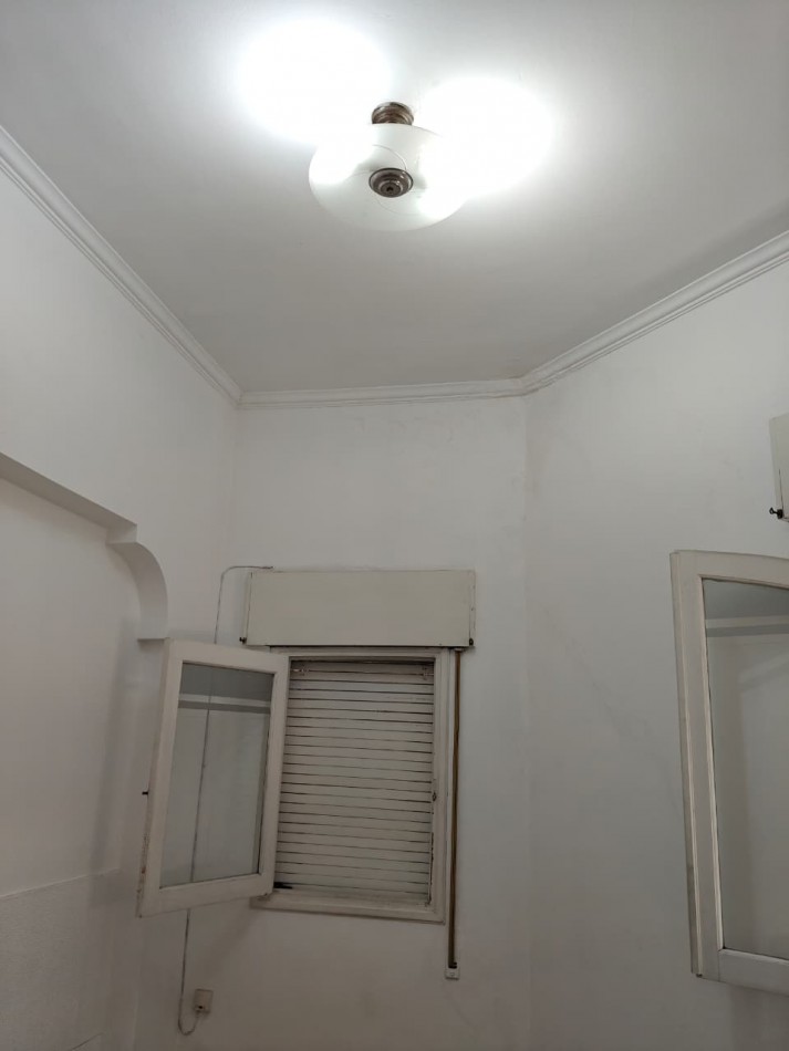 ADMINISTRACIONES Y MANDATOS - ALQUILA - OFICINAS