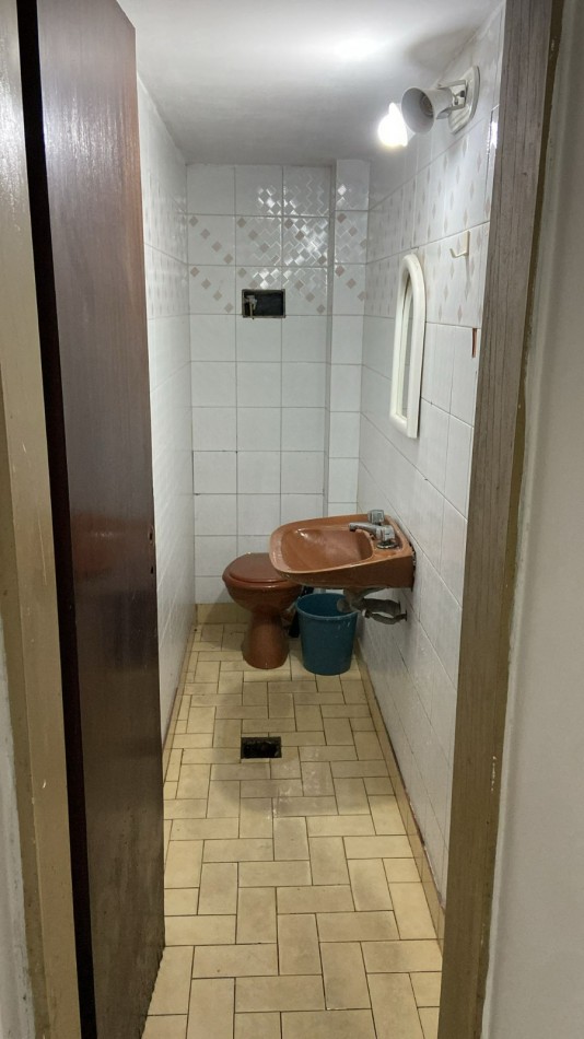 ADMINISTRACIONES Y MANDATOS - ALQUILA - LOCAL CENTRICO