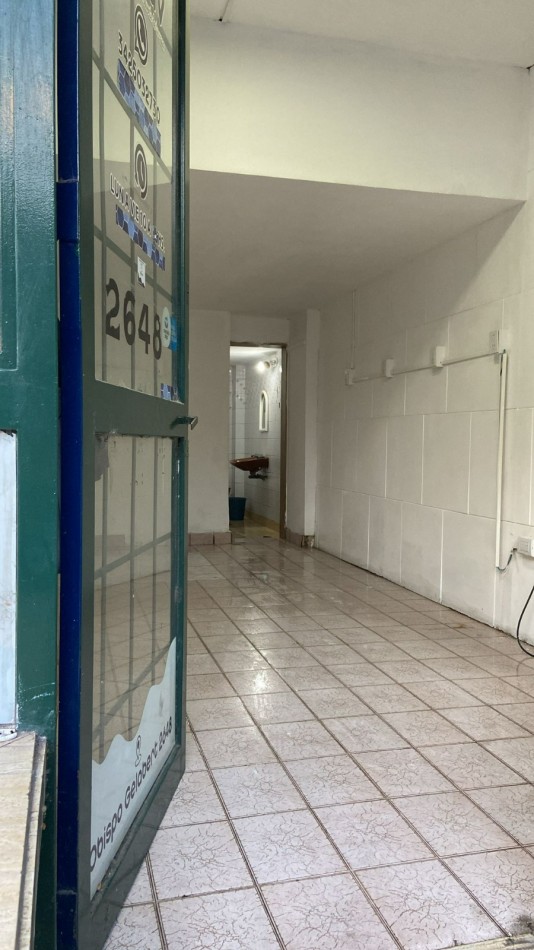 ADMINISTRACIONES Y MANDATOS - ALQUILA - LOCAL CENTRICO