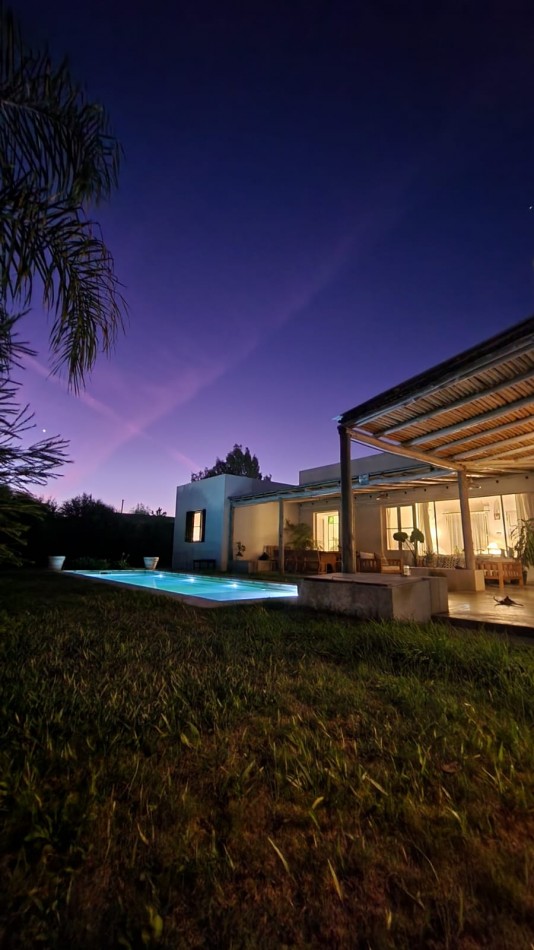 ADMINISTRACIONES Y MANDATOS - ALQUILA - AIRES DEL LLANO