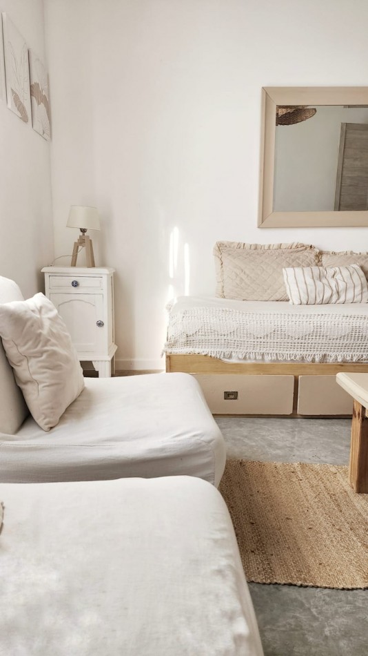 ADMINISTRACIONES Y MANDATOS - ALQUILA - AIRES DEL LLANO