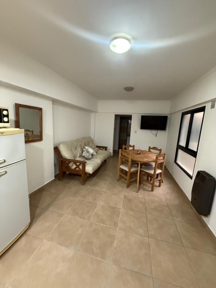 ADMINISTRACIONES Y MANDATOS - ALQUILA - 1 DORMITORIO