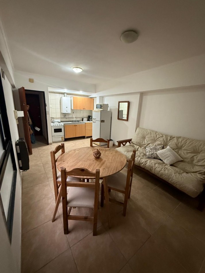 ADMINISTRACIONES Y MANDATOS - ALQUILA - 1 DORMITORIO