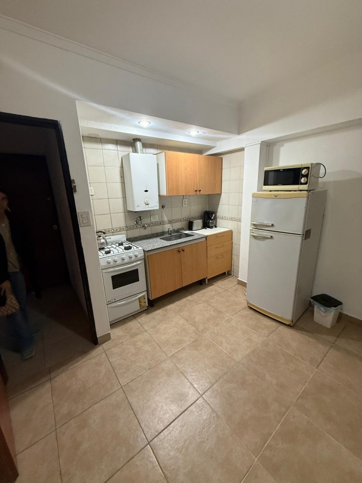 ADMINISTRACIONES Y MANDATOS - ALQUILA - 1 DORMITORIO