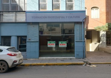 ADMINISTRACIONES Y MANDATOS - VENDE OFICINAS